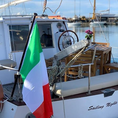 Hotel Sailing Nights Boat&Breakfast Alghero Esterno foto