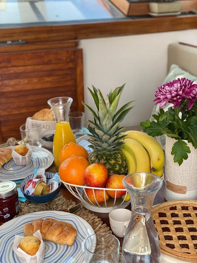Hotel Sailing Nights Boat&Breakfast Alghero Esterno foto